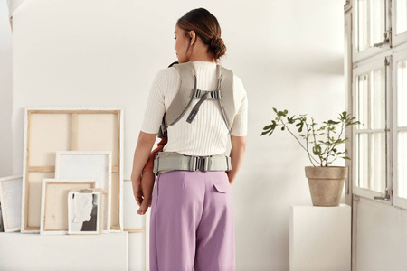 BABYBJORN ONE AIR 3D MESH  - nosidełko, Szary Beż