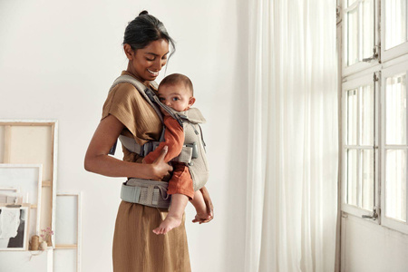 BABYBJORN ONE AIR 3D MESH  - nosidełko, Szary Beż