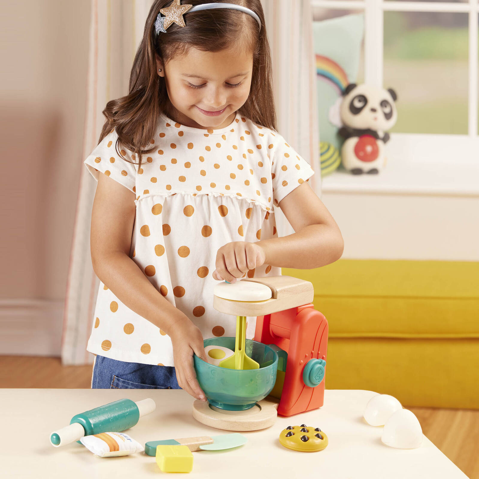 B.Toys - Mini Chef – Mix & Bake Playset - drewniany MIKSER z akcesoriami i składnikami do pieczenia ciast