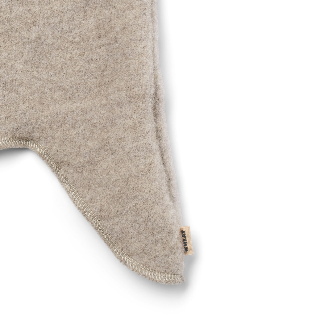 Wheat - Kominiarka niemowlęca z wełny merino Eli - Khaki melange