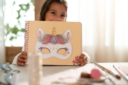 Little Dutch Kreatywny zeszyt z nożyczkami Rosa & Friends