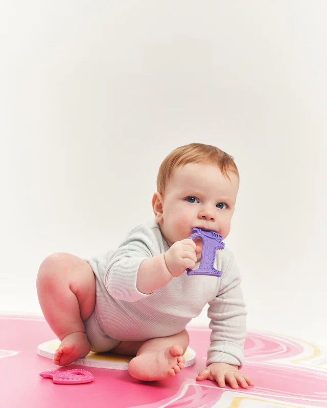 LUU Kids - Gryzak Luuie The Dog Purple