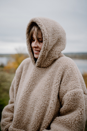 Mimimi - Hoodie bluza z wełny merino - beż