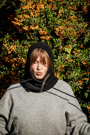 Mimimi - Balaclava kominiarka damska z wełny merino - czarna