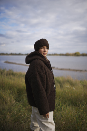 Mimimi -  Kurtka z wełny merino - espresso