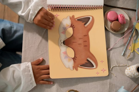 Little Dutch Kreatywny zeszyt z nożyczkami Rosa & Friends