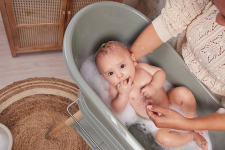 bébé-jou Zestaw Wanienka Sense Breeze Green + Stojak bukowy Biały