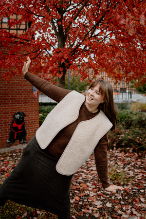 Mimimi -  Kamizelka z wełny merino - almond