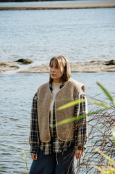 Mimimi -  Kamizelka z wełny merino - beż