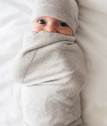 yarnami - Kocyk merino Cozy - beżowo-szary