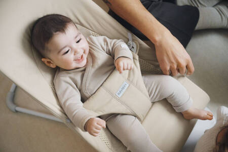 BABYBJORN - leżaczek BALANCE SOFT WOVEN/JERSEY Tri Fabric, Jasny Beż